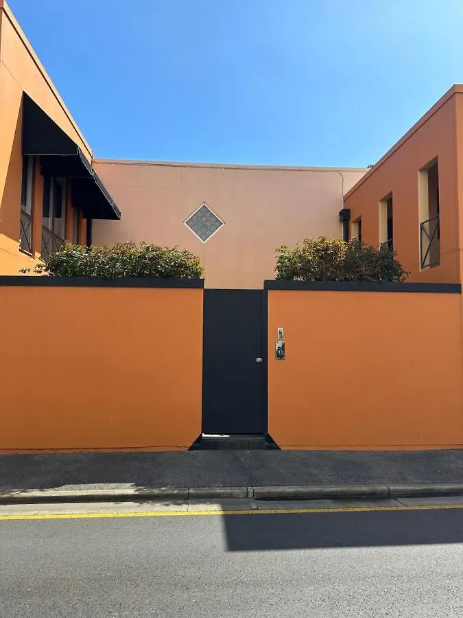 96 North Terrace Spa Apartment Adelaide